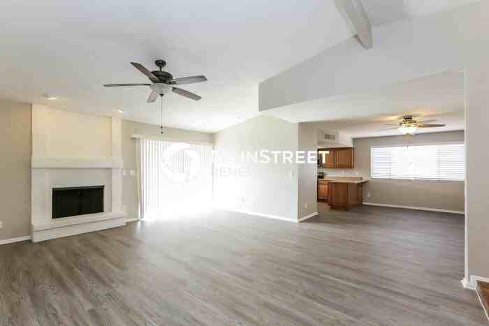 4321 West Park Place - Photo 4 of 16