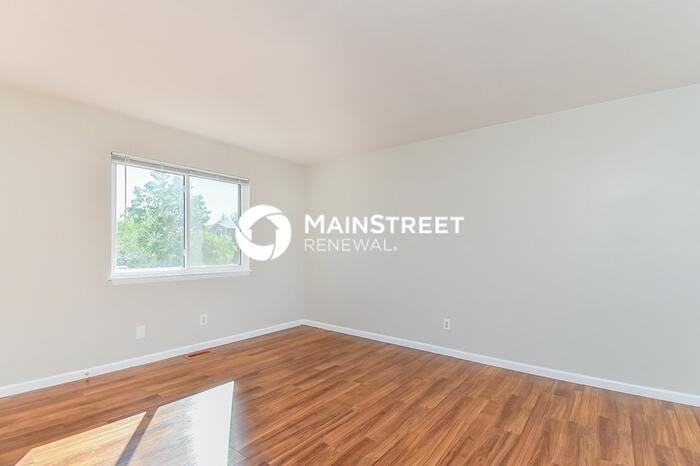 5805 Dutchess Dr - Photo 2 of 17