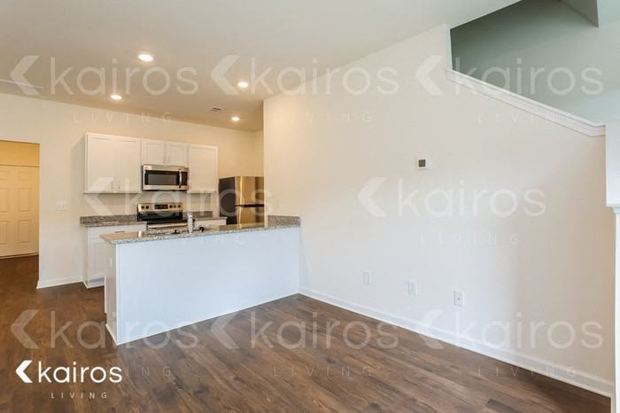 119 Dudley Way SW - Photo 7 of 18