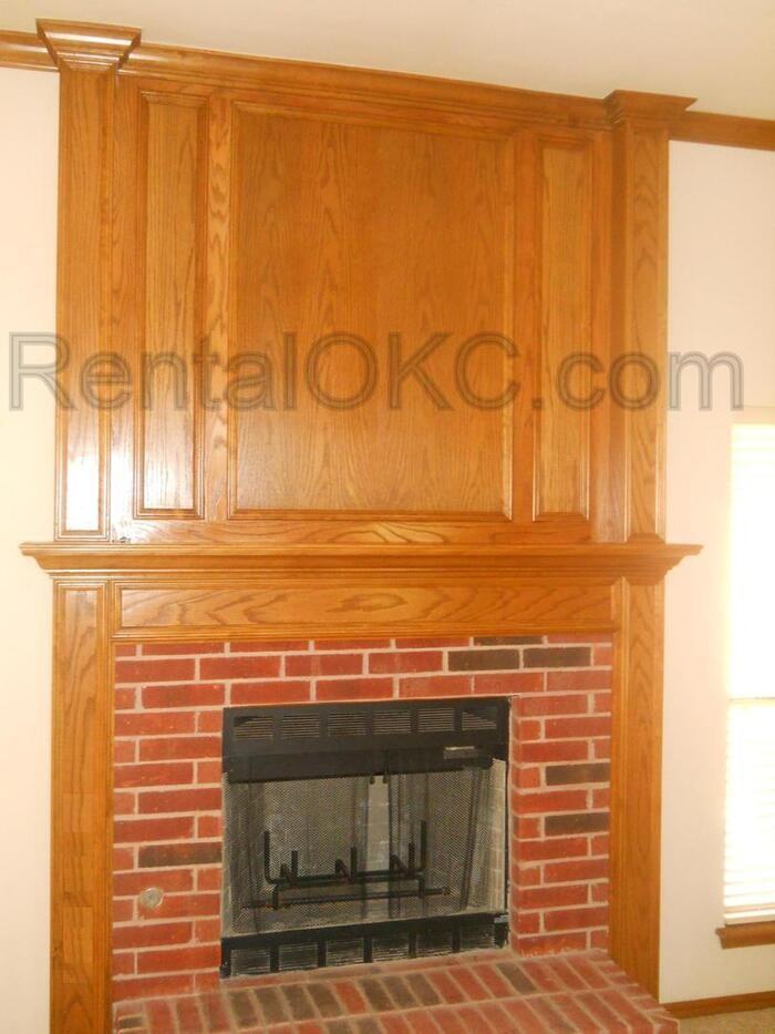 2721 Se 95th St - Photo 4 of 17