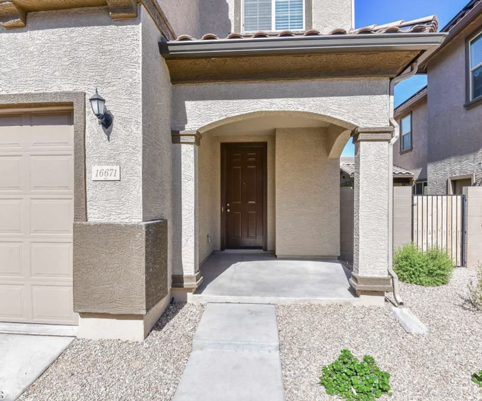 16671 W Sierra St - Photo 2 of 30