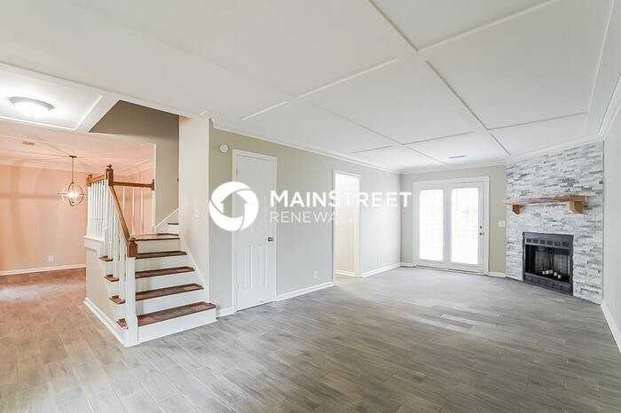 103 Brenton Court - Photo 2 of 17