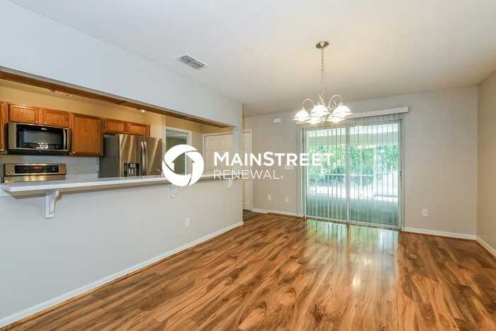 2523 Yale Ave - Photo 6 of 16