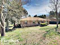 2672 Lilac Dr - Photo 1 of 1