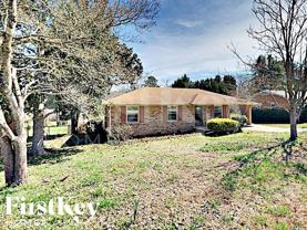 2672 Lilac Dr - Photo 1 of 1