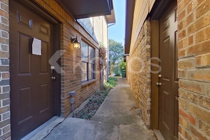 2108 Woodnote Ln - Photo 2 of 23