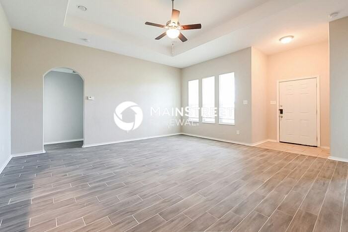 629 Green Mound Dr - Photo 3 of 16