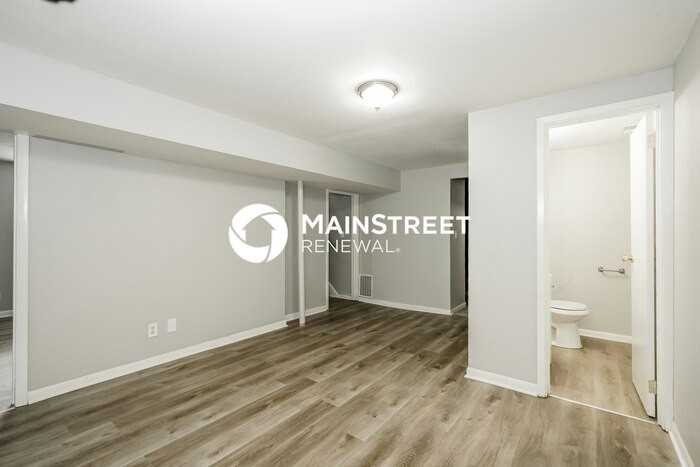 3730 Erin Drive - Photo 7 of 17