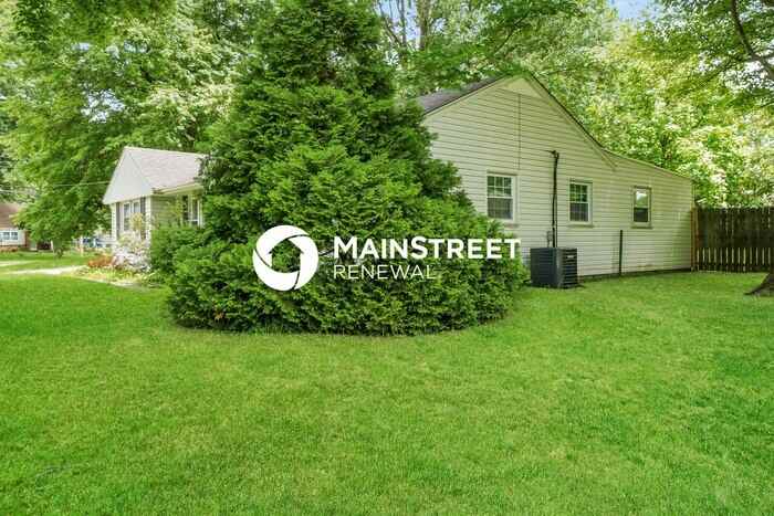 9211 Aristides Dr - Photo 4 of 16