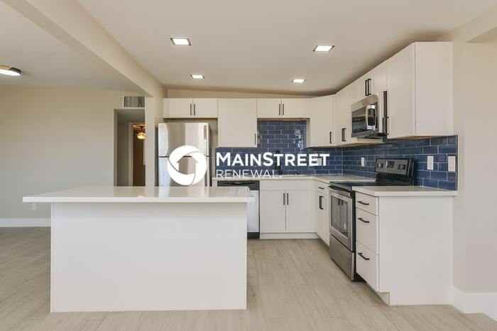 1716 Euclid Ave - Photo 7 of 16