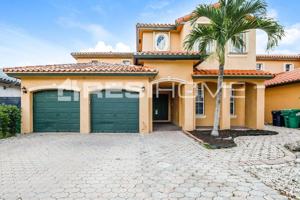 featured image of 4041 Sw 152nd Pl