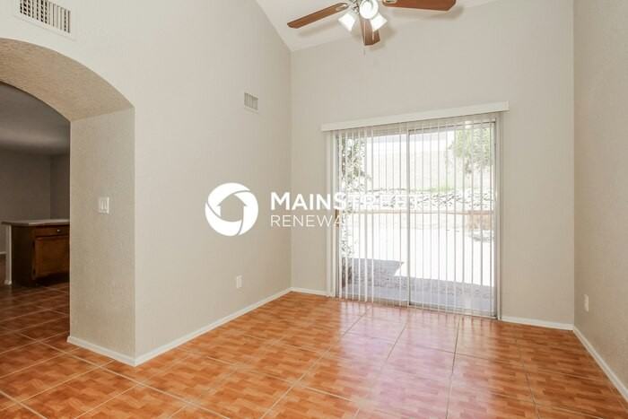 4732 W Sleepydale Ct - Photo 3 of 17