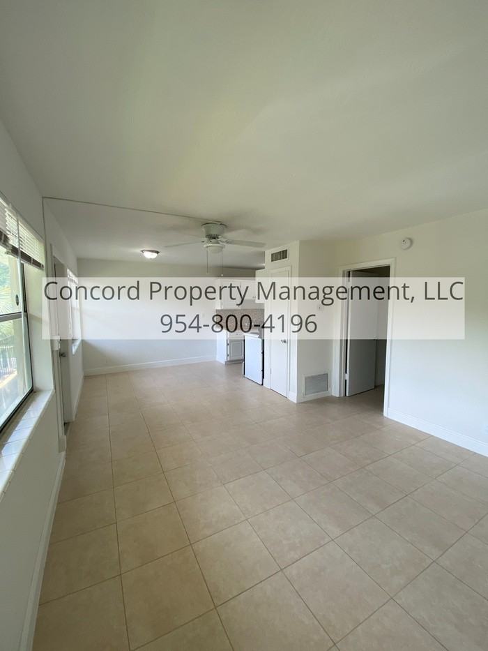 400 Sw 7th Ave #8 - Photo 4 of 13