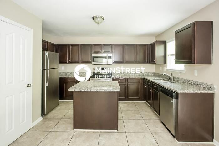 4439 Eglinton Toll Court - Photo 6 of 17