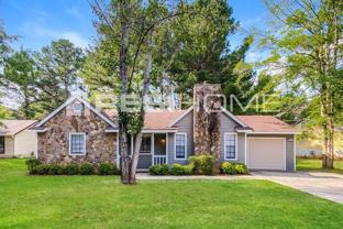 351 Martin Dr - Photo 1 of 1