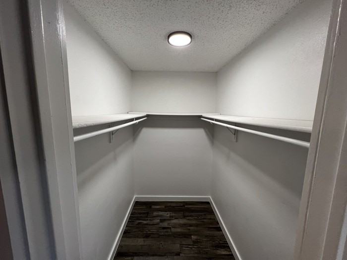 3926 Wymess Dr - Photo 6 of 8