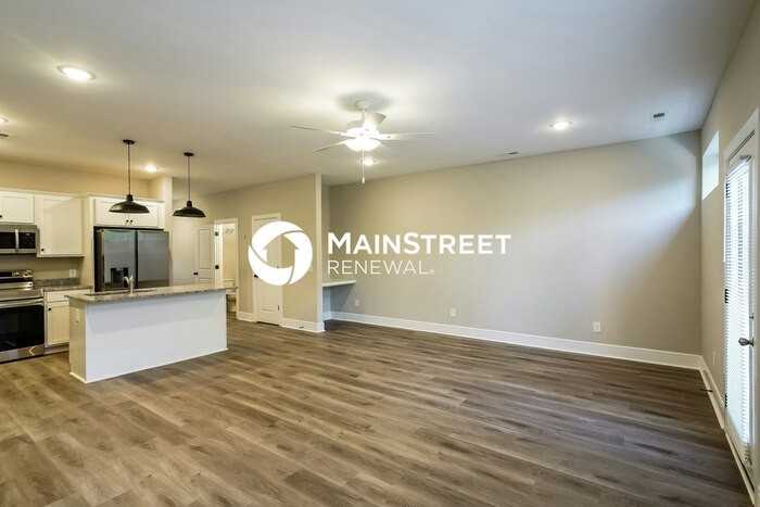 158 Noble Park Pvt Cir - Photo 3 of 17