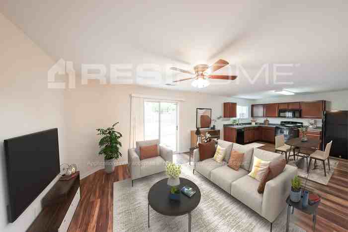 123 Elmhurst Dr - Photo 4 of 19