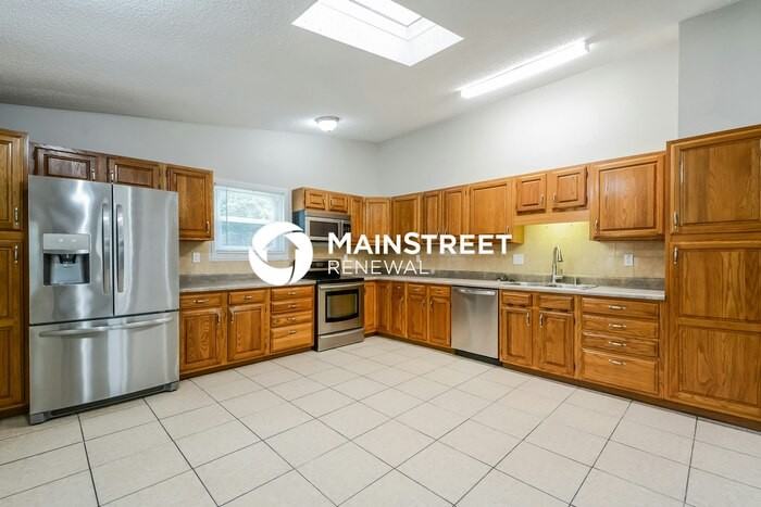 9457 Harold Dr - Photo 6 of 17