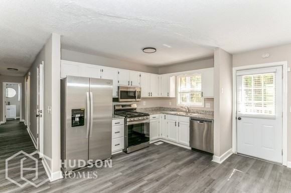 206 Brookside Drive - Photo 6 of 25