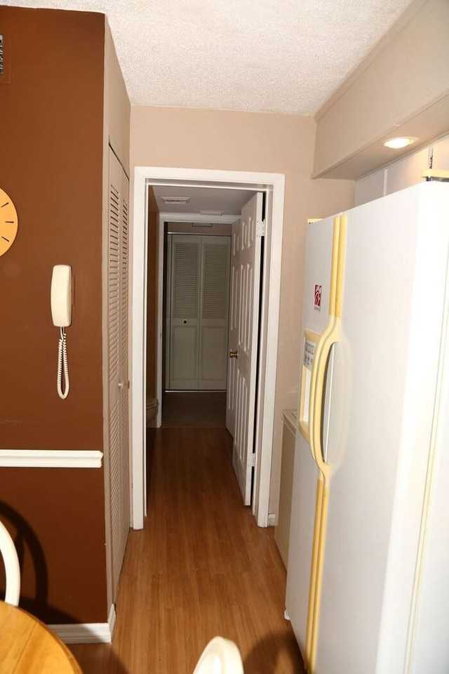 8209 Sun Spring Cir #31 - Photo 6 of 10