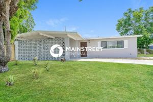 featured image of 1235 Thoreau St