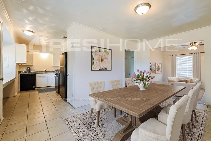 14210 Osage Dr - Photo 4 of 19