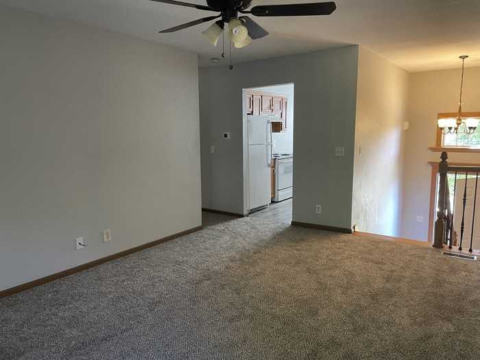 6924 North Edison Avenue - Photo 5 of 18