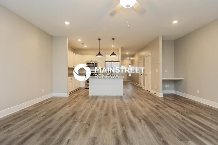 182 Noble Park Pvt Cir - Photo 4 of 17