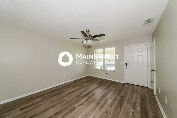 316 59th Avenue Ter W - Photo 2 of 16