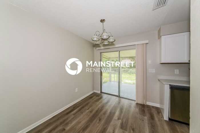 316 59th Avenue Ter W - Photo 4 of 16