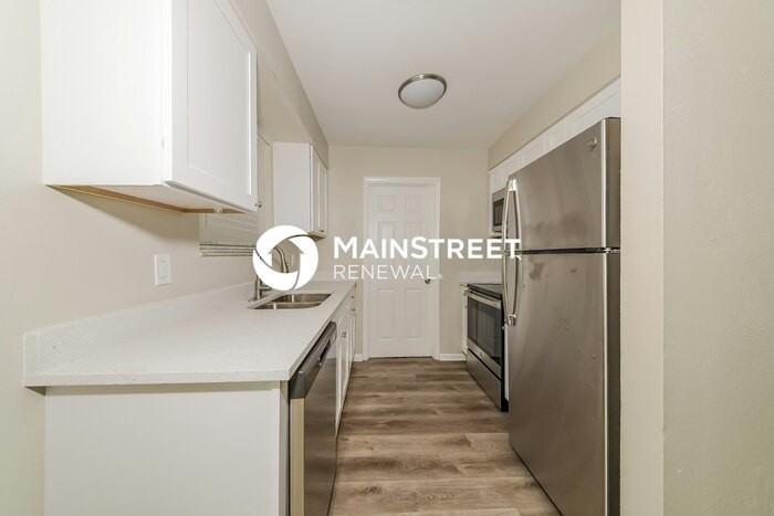 316 59th Avenue Ter W - Photo 5 of 16