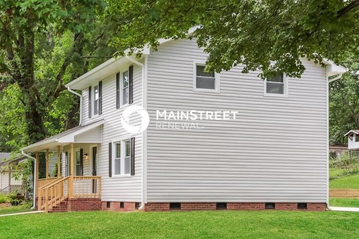 511 Foxcroft Drive #511 - Photo 3 of 17