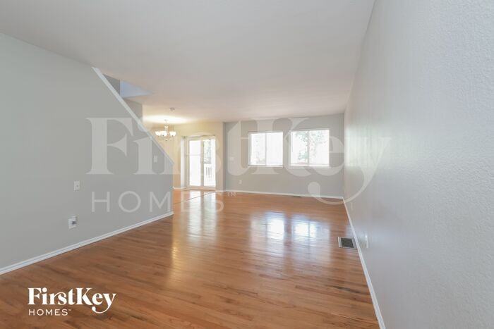 2839 East 118th Circle - Photo 3 of 15