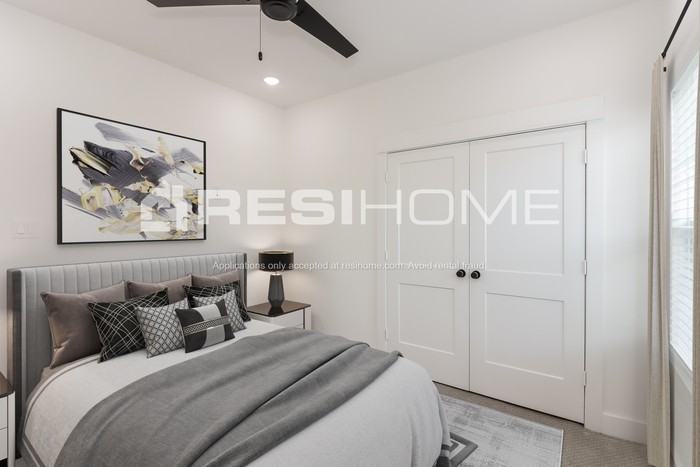 2509 Stuart St - Photo 7 of 22