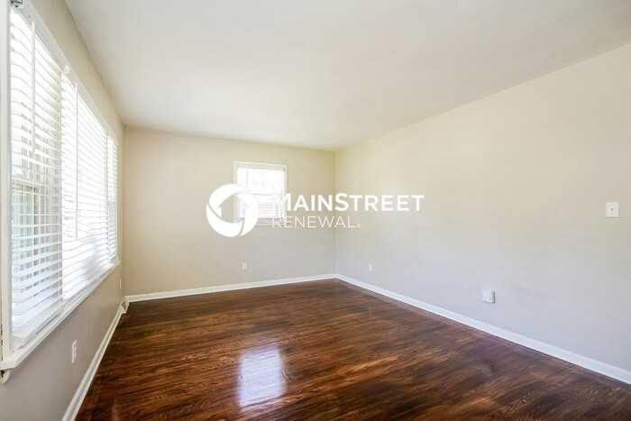 4401 Charlotte Ann Drive - Photo 2 of 17