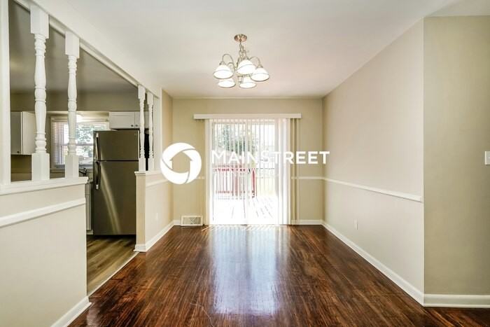 4401 Charlotte Ann Drive - Photo 4 of 17