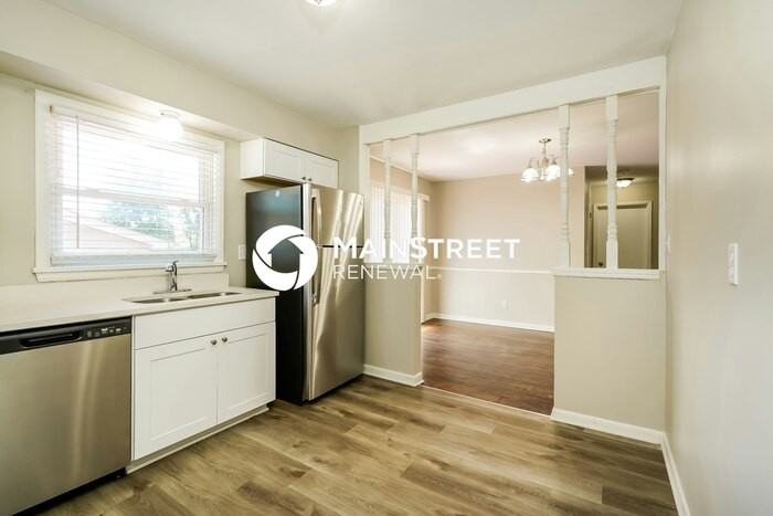 4401 Charlotte Ann Drive - Photo 6 of 17