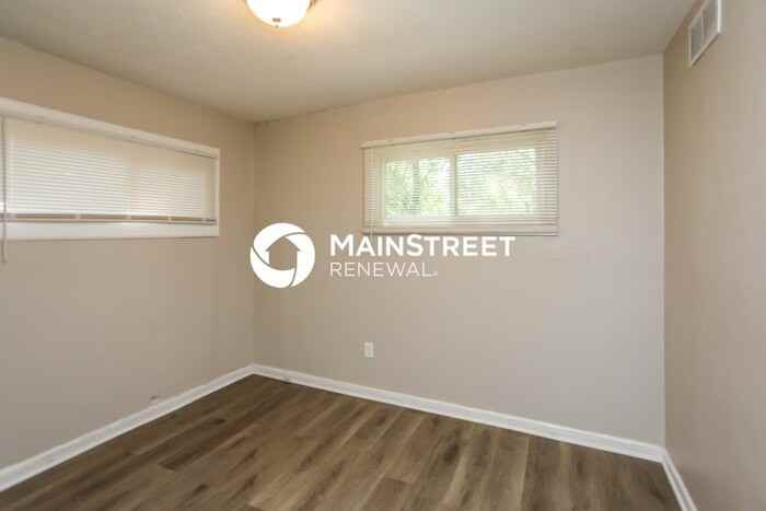 7318 Brooklyn Ave - Photo 7 of 16