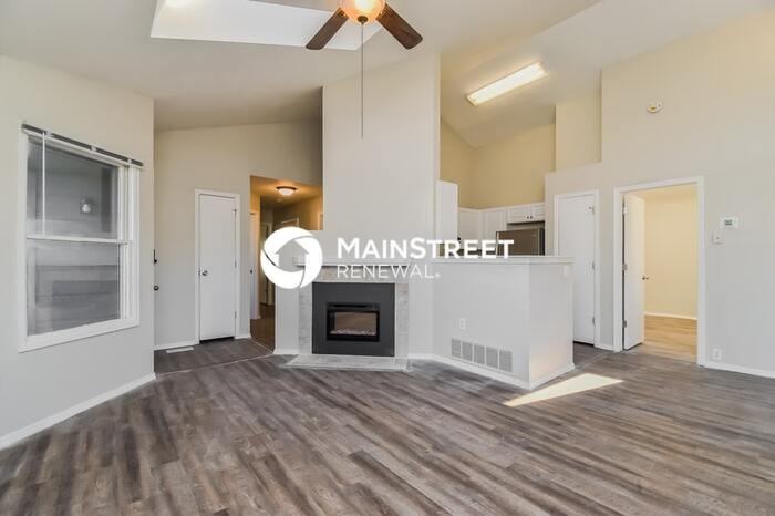 310 Oneil Ct - Photo 3 of 16