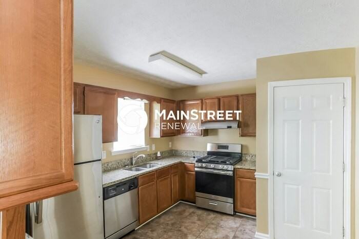 595 Deering Drive - Photo 5 of 15