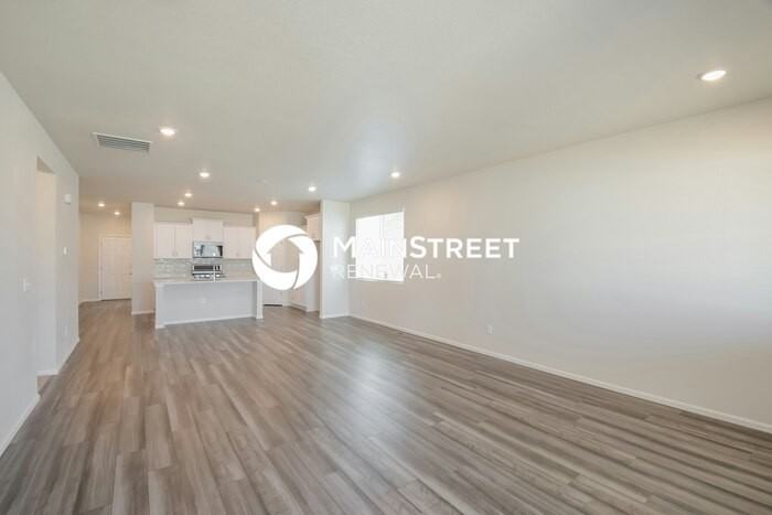 2815 Black Hawk Pl - Photo 6 of 17