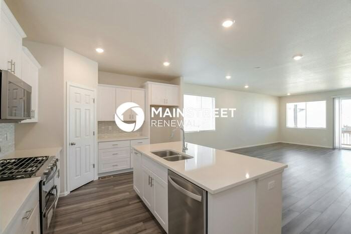 2815 Black Hawk Pl - Photo 7 of 17