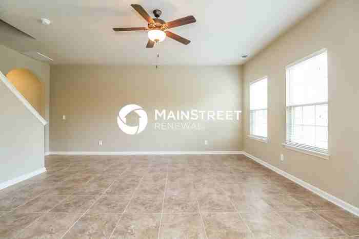 1111 Harmony Ln - Photo 2 of 15