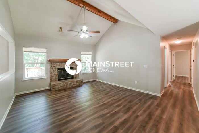 1108 Park Dr - Photo 3 of 17