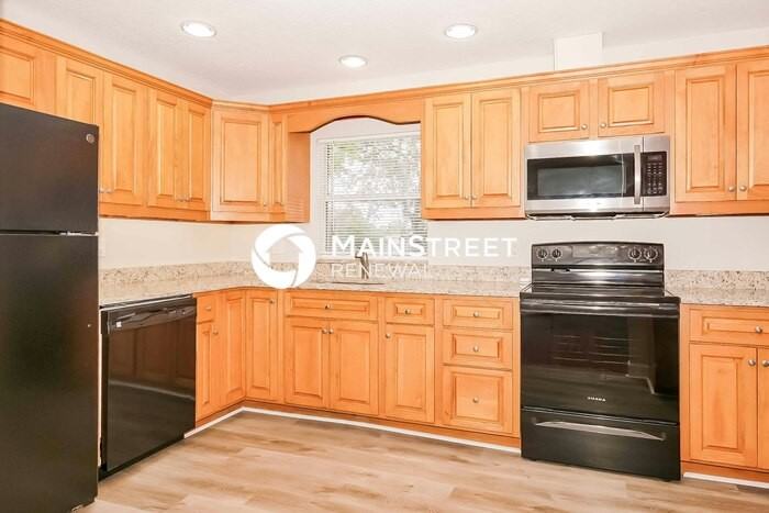 38 Woodlake Dr - Photo 6 of 18