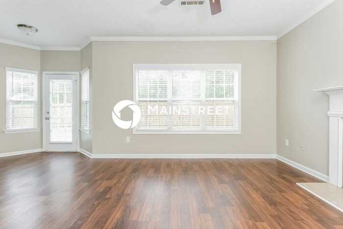 5807 Goldleaf Way - Photo 4 of 15