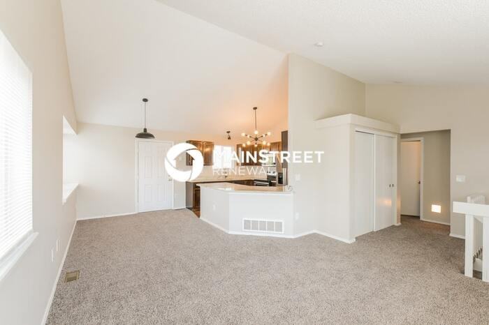 20851 East Scott Circle - Photo 3 of 17