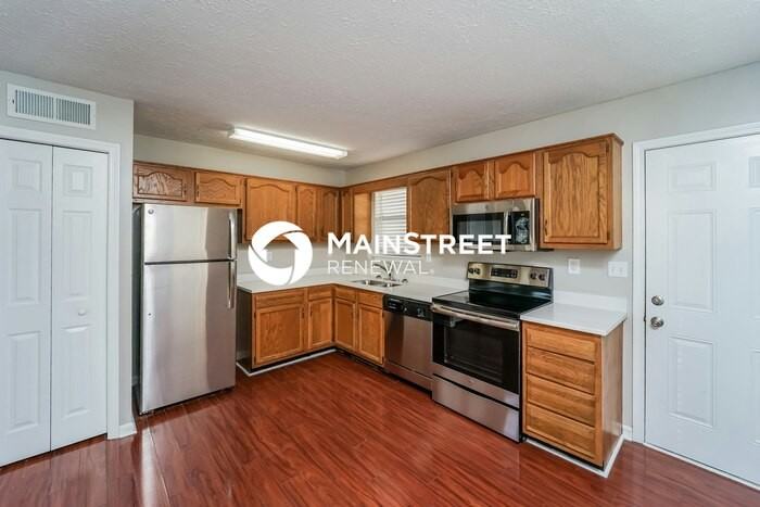 3815 Hillcross Drive - Photo 6 of 16