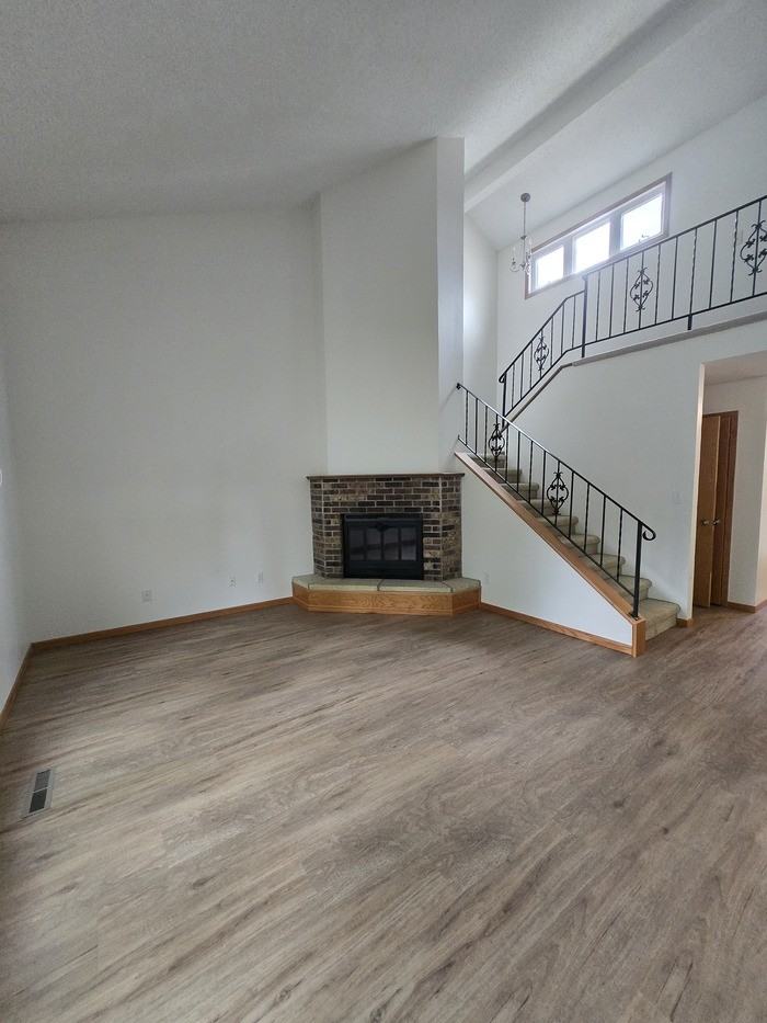 18 Vail Circle - Photo 2 of 20